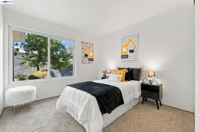 3817 Dryden Rd, Fremont, CA 94555