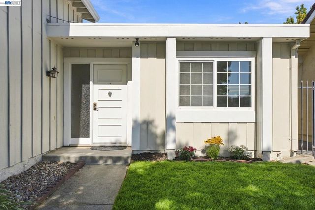 3817 Dryden Rd, Fremont, CA 94555