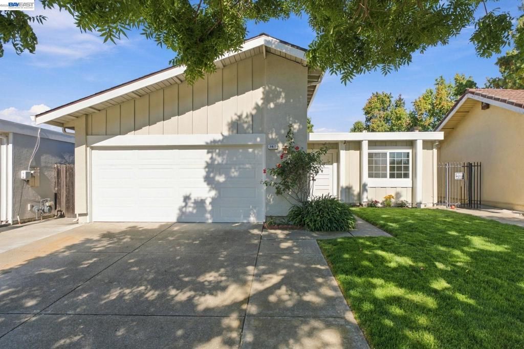 3817 Dryden Rd, Fremont, CA 94555