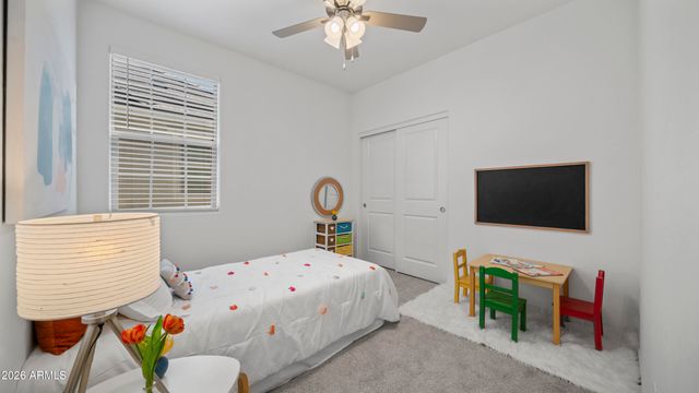 1686 E CHELSEA Lane, Gilbert, AZ 85295