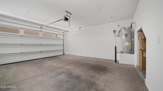 1686 E CHELSEA Lane, Gilbert, AZ 85295