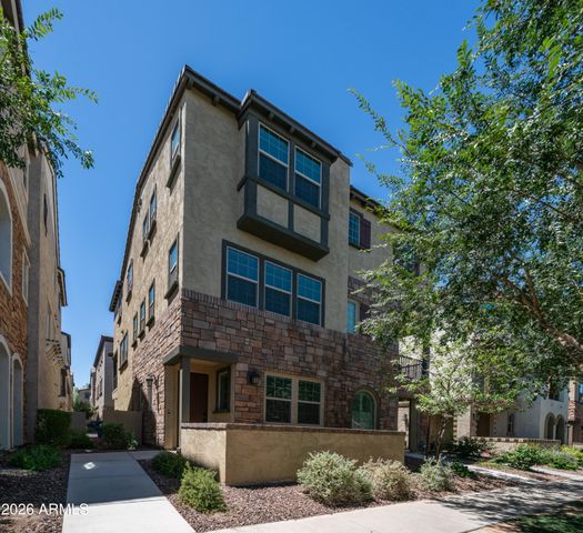 1686 E CHELSEA Lane, Gilbert, AZ 85295