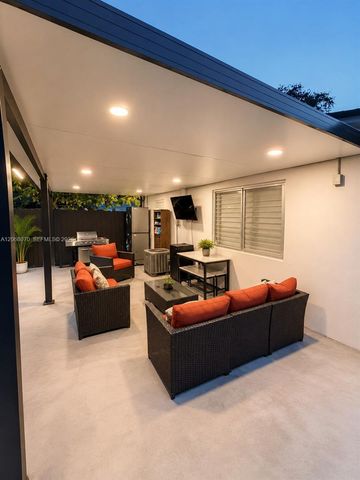7815 NW 5th Court 2, Miami, FL 33150