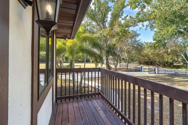 222 HIGH POINT DRIVE, Venice, FL 34292