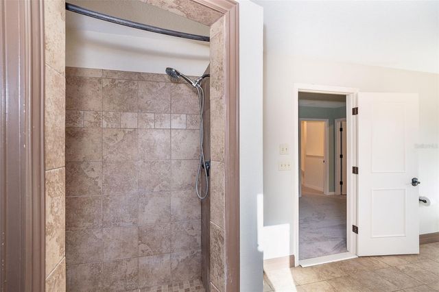 222 HIGH POINT DRIVE, Venice, FL 34292