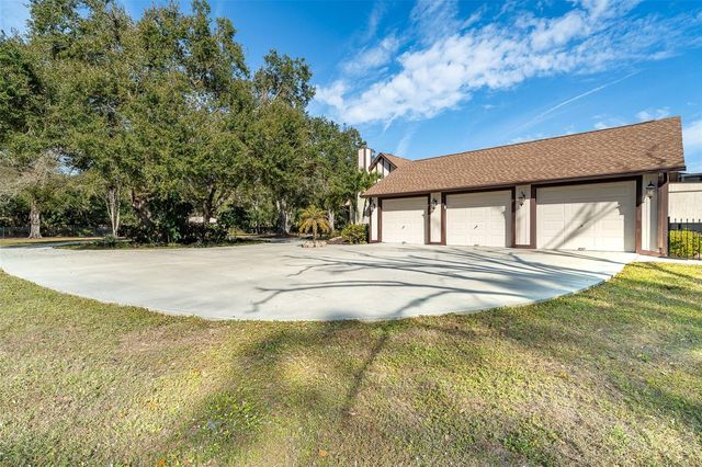 222 HIGH POINT DRIVE, Venice, FL 34292