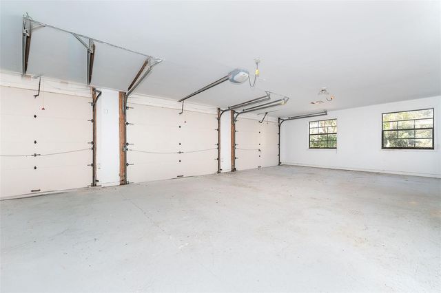 222 HIGH POINT DRIVE, Venice, FL 34292