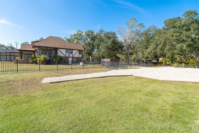 222 HIGH POINT DRIVE, Venice, FL 34292