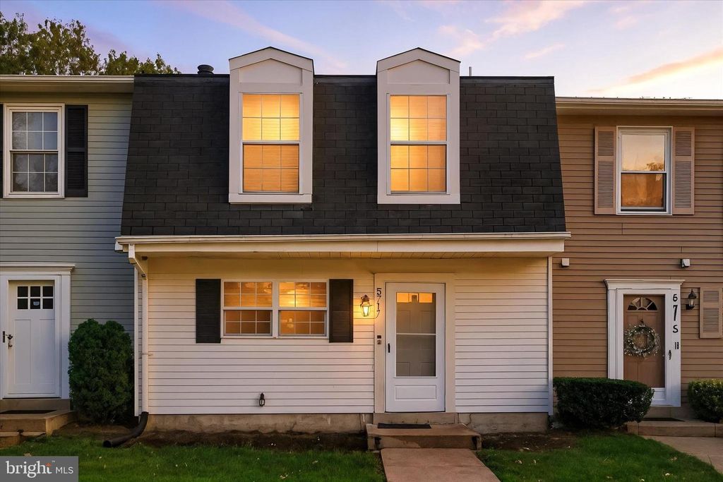 5717 FALKLAND PL, Capitol Heights, MD 20743