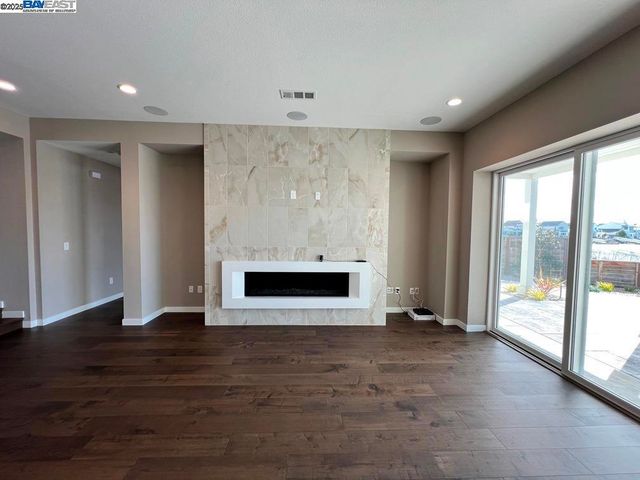 3125 Delta Coves Dr, Bethel Island, CA 94511