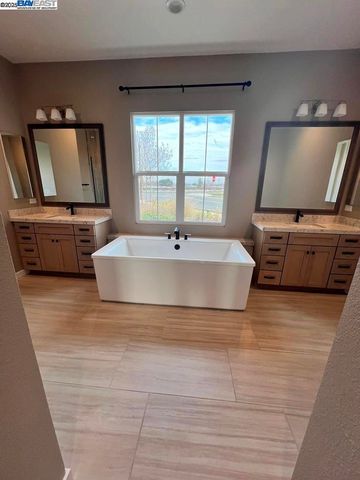 3125 Delta Coves Dr, Bethel Island, CA 94511