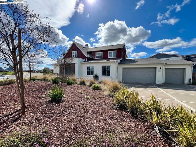 3125 Delta Coves Dr, Bethel Island, CA 94511