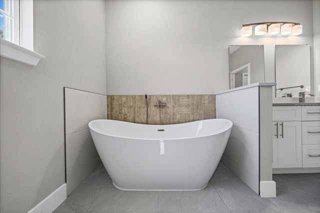 2761 SW 173RD STREET ROAD, Ocala, FL 34473