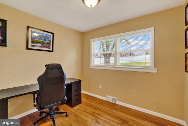 1702 5TH AVE, York, PA 17403