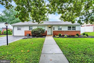 1702 5TH AVE, York, PA 17403