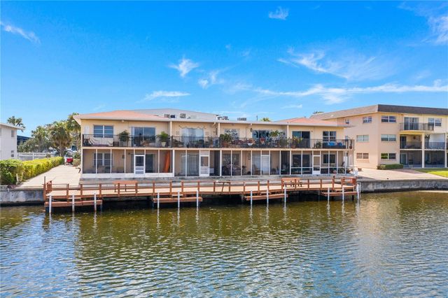 3753 46TH AVENUE S 6, St Petersburg, FL 33711