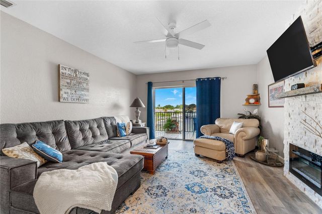 3753 46TH AVENUE S 6, St Petersburg, FL 33711