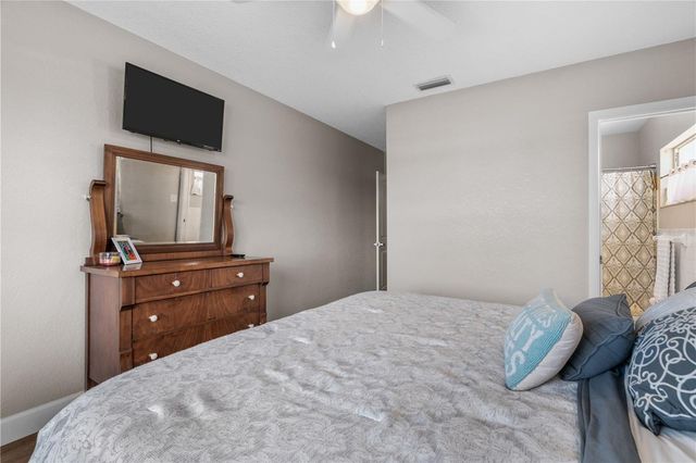 3753 46TH AVENUE S 6, St Petersburg, FL 33711