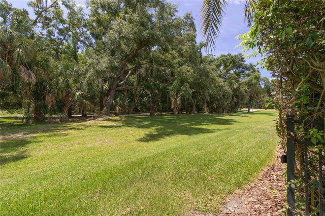 553 CHANTILLY TRAIL, Bradenton, FL 34212