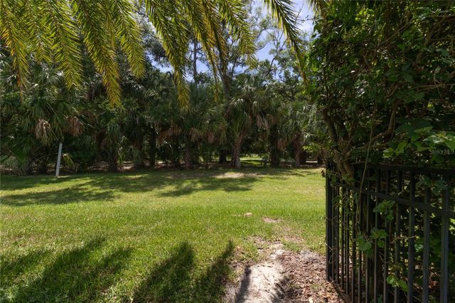 553 CHANTILLY TRAIL, Bradenton, FL 34212