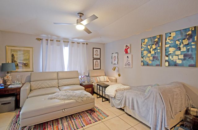 18324 SW 149th Place, Miami, FL 33187