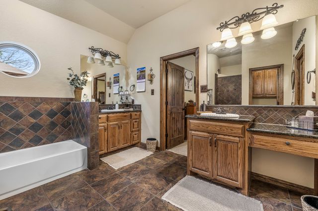 295 Lone Oak, Mineral Wells, TX 76067