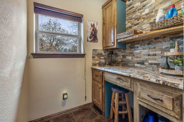 295 Lone Oak, Mineral Wells, TX 76067