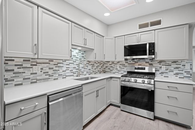 4665 CEDAR Drive, Sierra Vista, AZ 85635