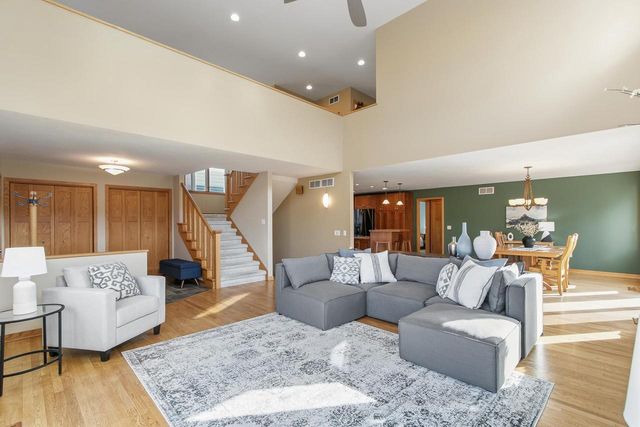 6809 Phil Lewis Way Way, Middleton, WI 53562