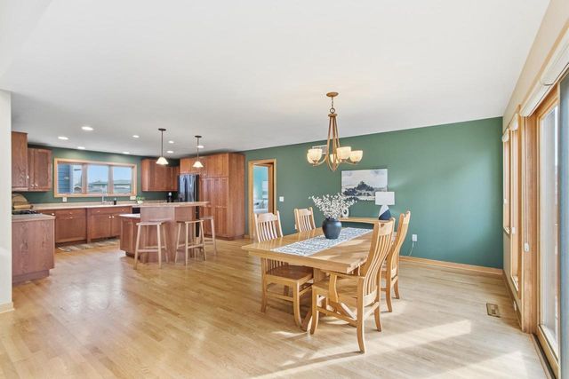 6809 Phil Lewis Way Way, Middleton, WI 53562