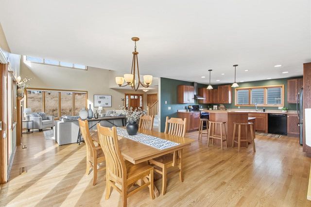 6809 Phil Lewis Way Way, Middleton, WI 53562