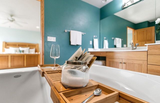 6809 Phil Lewis Way Way, Middleton, WI 53562