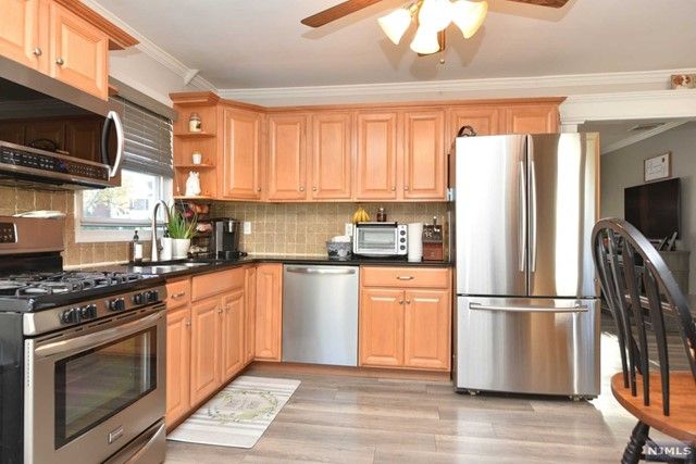 221 Saint Joseph Boulevard, Lodi, NJ 07644