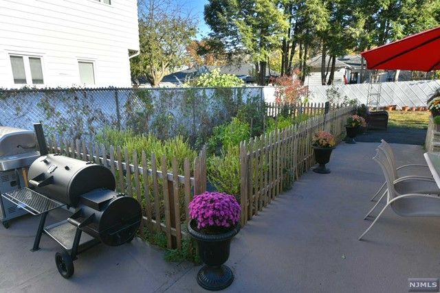 221 Saint Joseph Boulevard, Lodi, NJ 07644