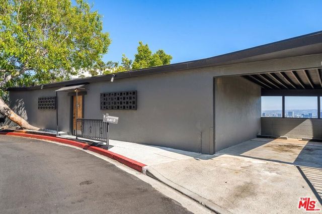 8410 Hollywood Boulevard, Los Angeles, CA 90069
