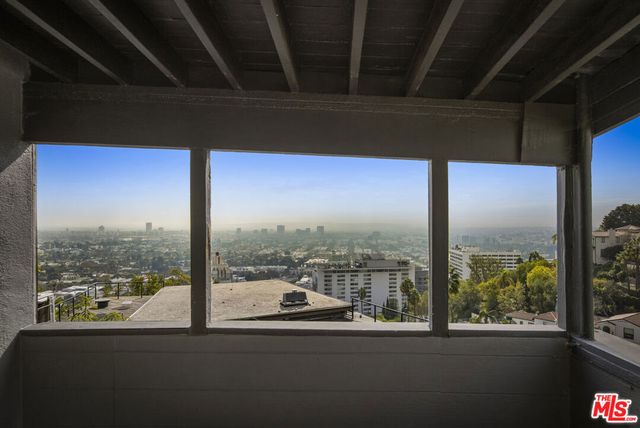 8410 Hollywood Boulevard, Los Angeles, CA 90069