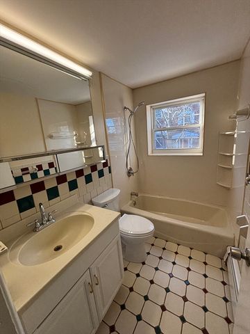 17 Cass 4, Boston, MA 02132