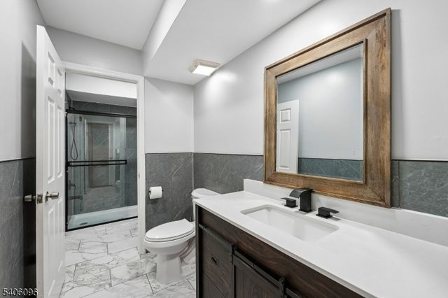 9 Chipwood Lane, North Brunswick Twp., NJ 08902