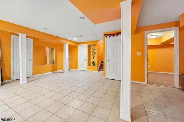 9 Chipwood Lane, North Brunswick Twp., NJ 08902