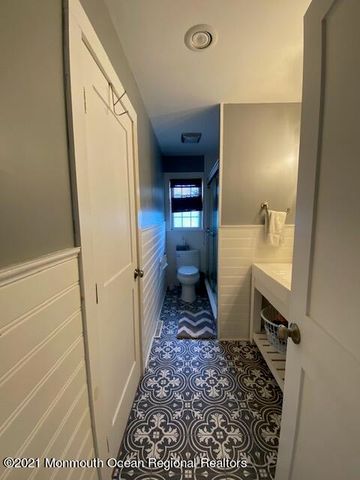 600 W Park Avenue, Oakhurst, NJ 07755