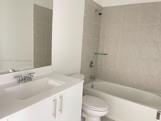 1427 SE 7th Ter 1427, Homestead, FL 33034