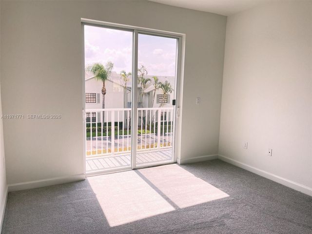 1427 SE 7th Ter 1427, Homestead, FL 33034