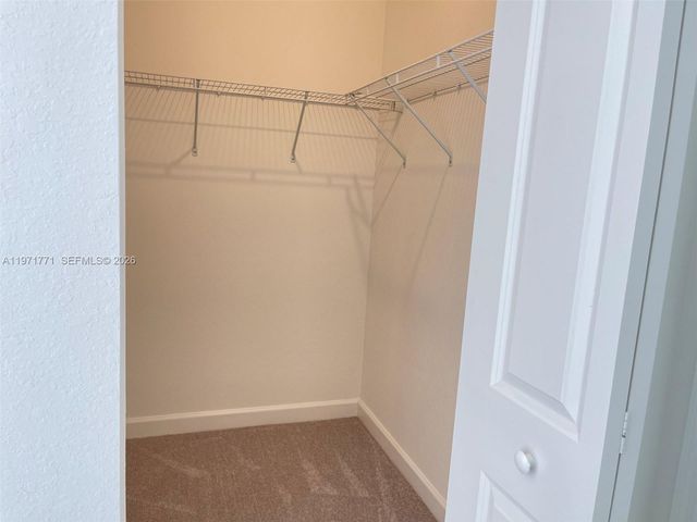 1427 SE 7th Ter 1427, Homestead, FL 33034