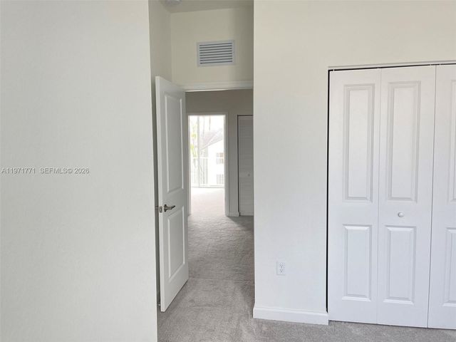 1427 SE 7th Ter 1427, Homestead, FL 33034