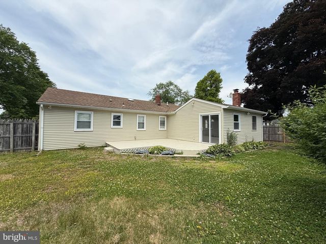 27 TEMPLE AVE, Stratford, NJ 08084