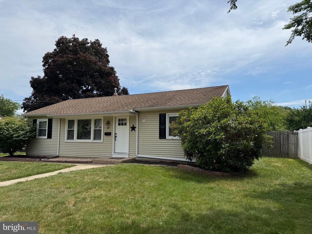 27 TEMPLE AVE, Stratford, NJ 08084