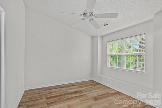 10822 Holly Ridge Boulevard, Charlotte, NC 28216