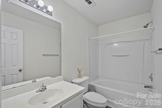 10822 Holly Ridge Boulevard, Charlotte, NC 28216