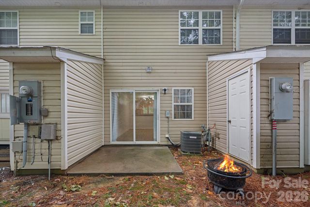 10822 Holly Ridge Boulevard, Charlotte, NC 28216