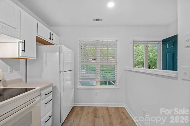 10822 Holly Ridge Boulevard, Charlotte, NC 28216